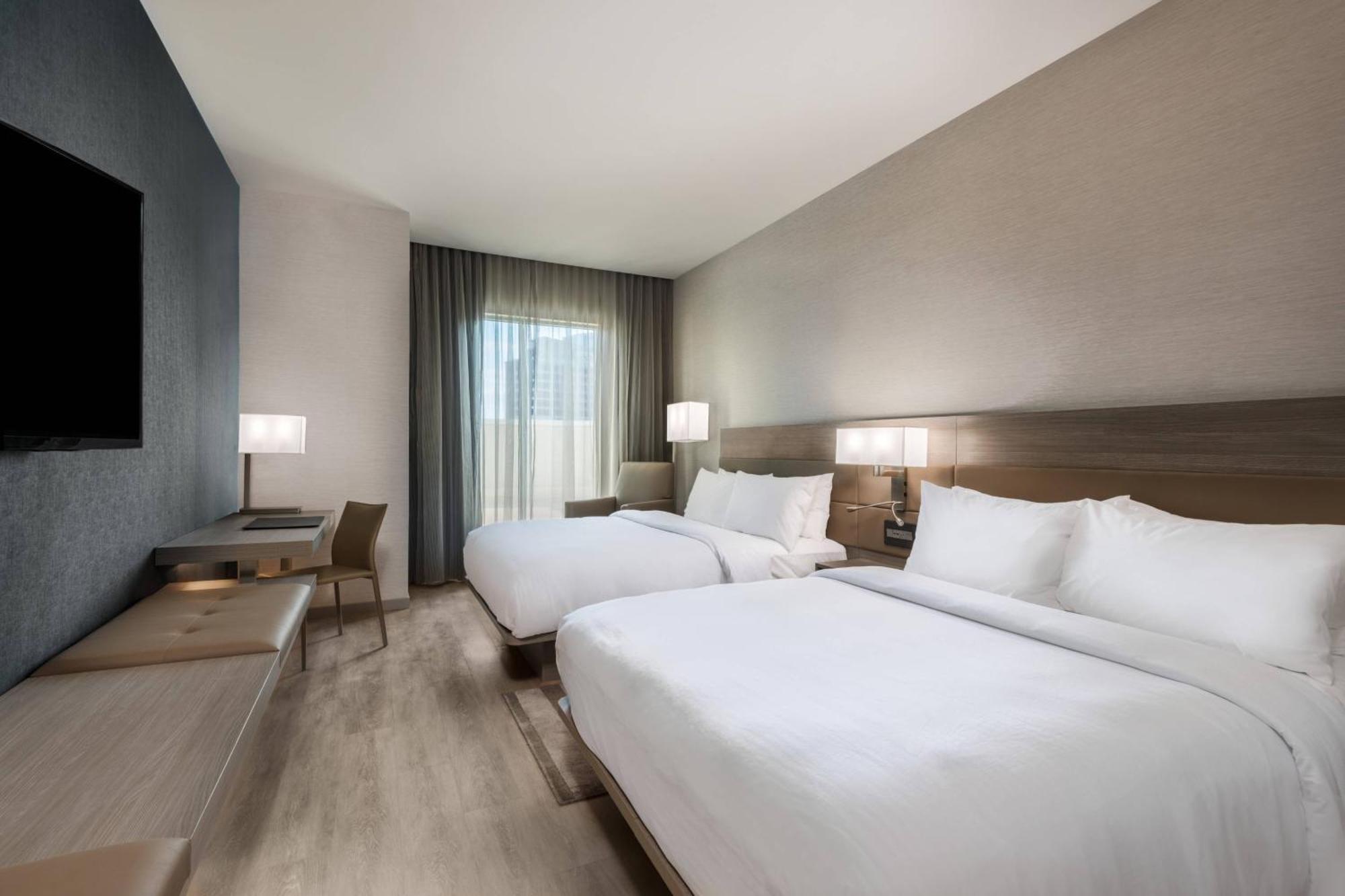 Ac Hotel By Marriott Charlotte City Center Exterior photo