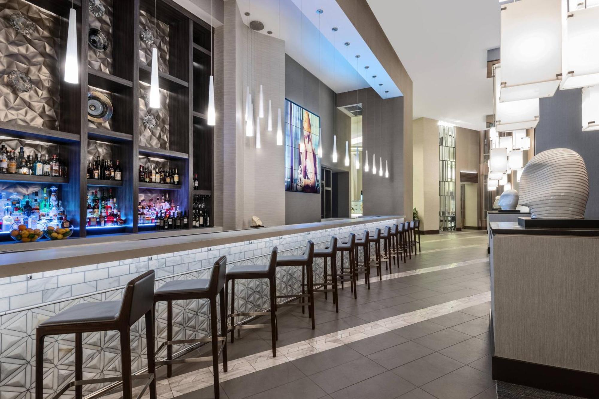 Ac Hotel By Marriott Charlotte City Center Exterior photo
